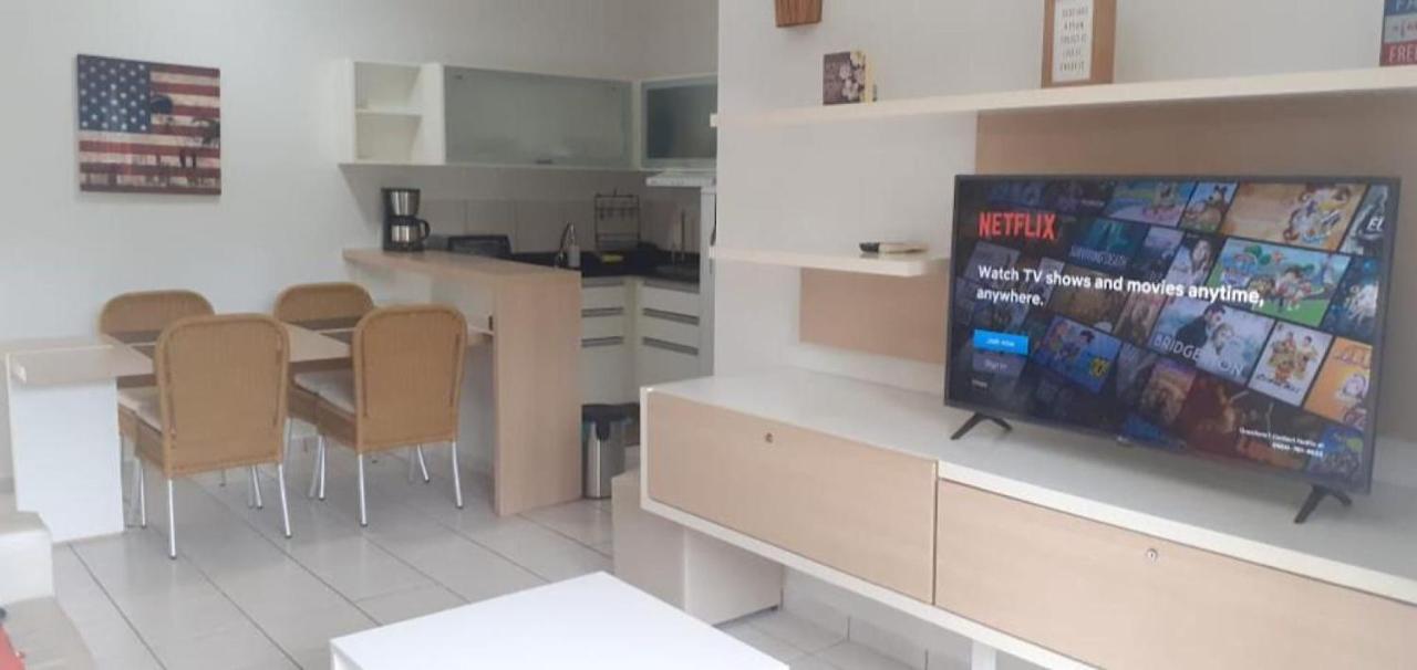 Отель Surpreendente Apartamento No Beach Park - By Ideal Trip Hospedagens Акирас Экстерьер фото